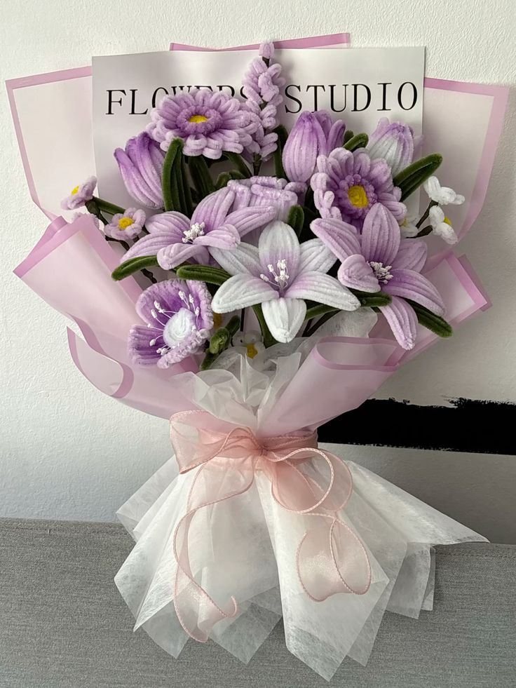 Bloom & Twist: Pipe Cleaner Flower Workshop