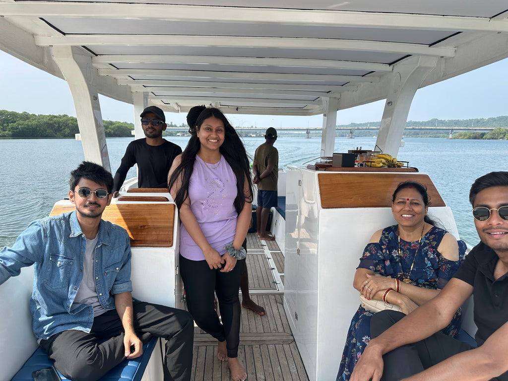 1.5 hours Cruise and Kayaking Combo