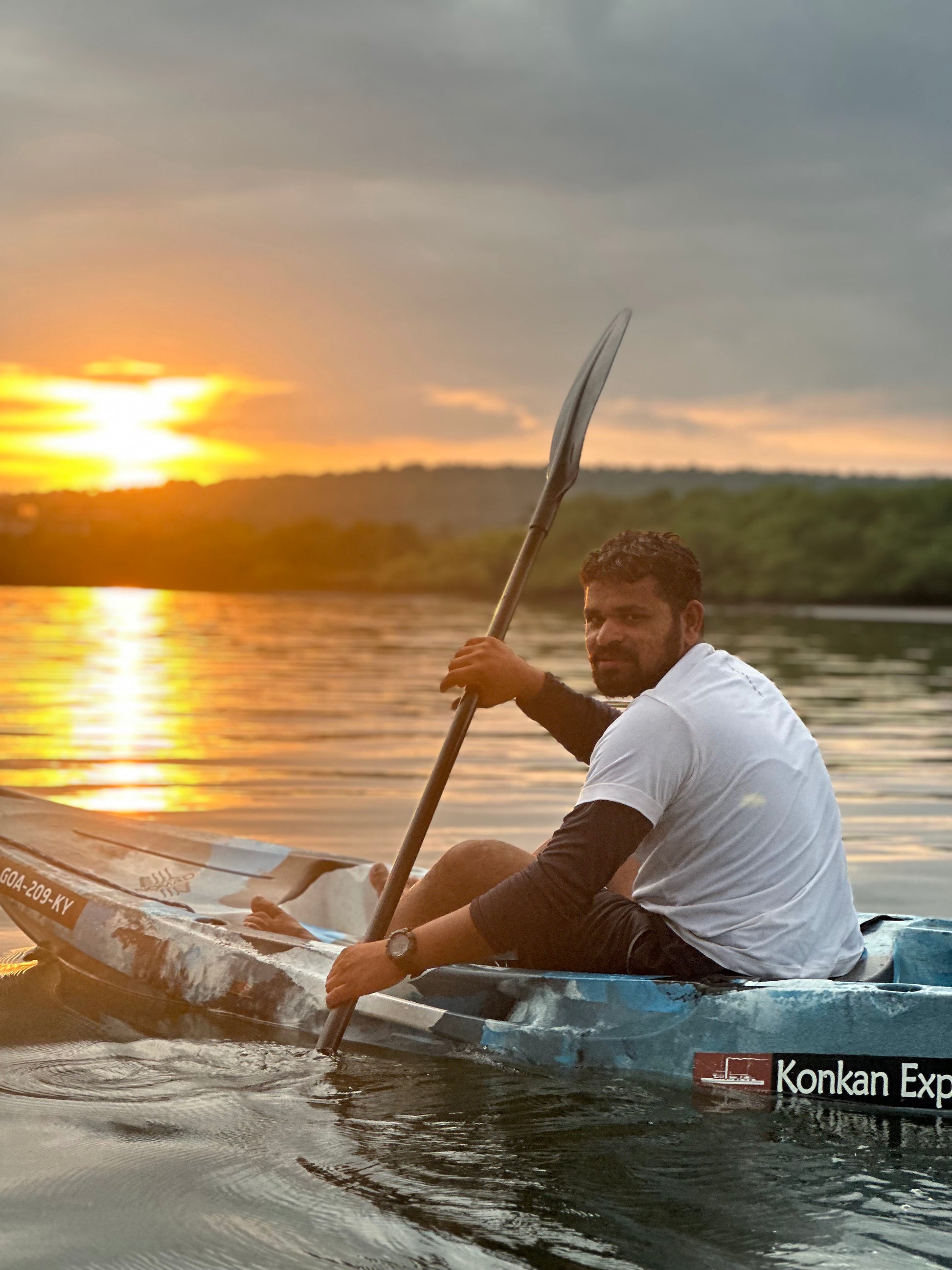 1.5 hours Cruise and Kayaking Combo