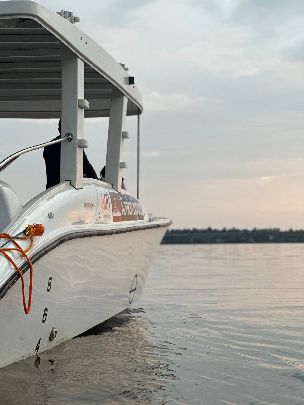 45 minute curated cruise by Konkan Explorers