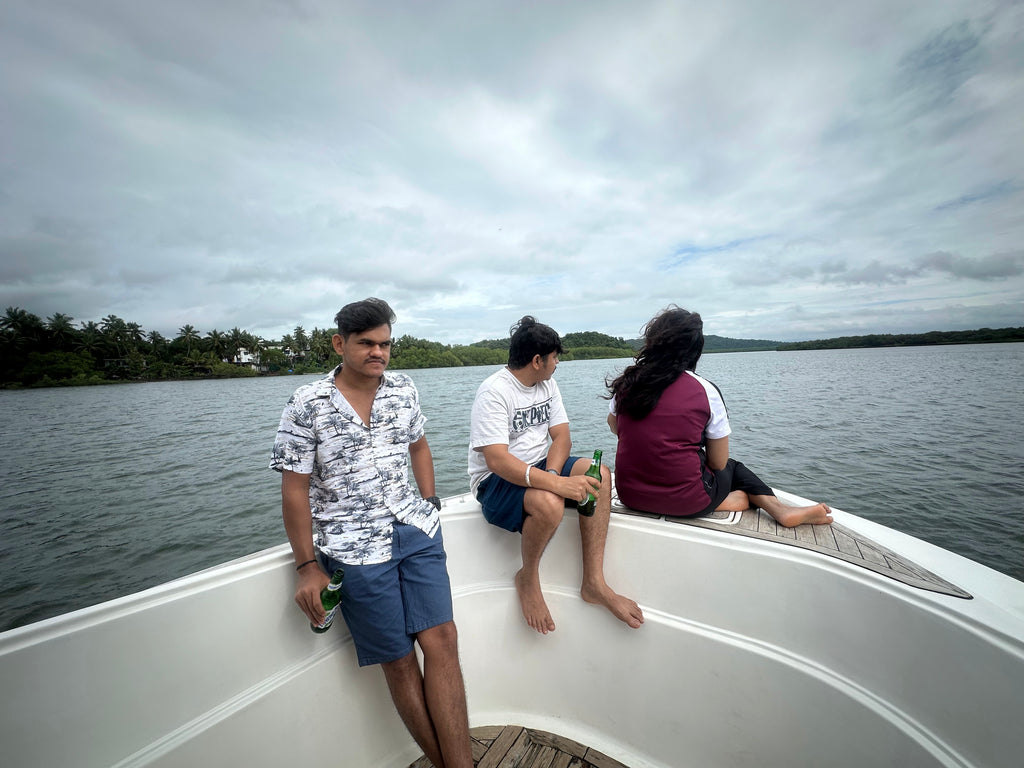 1.5 hours Cruise and Kayaking Combo