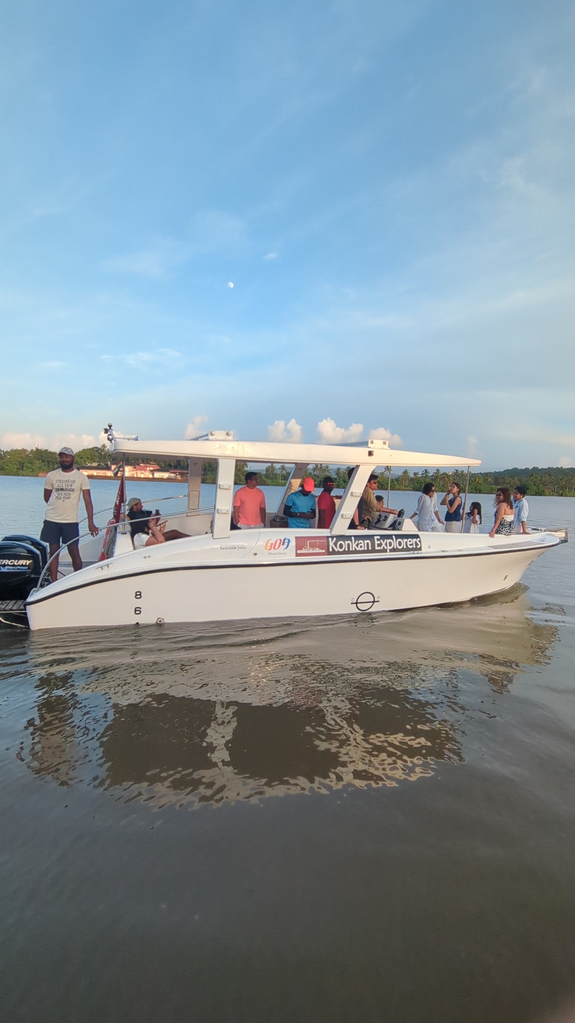 1.5 hours Cruise and Kayaking Combo