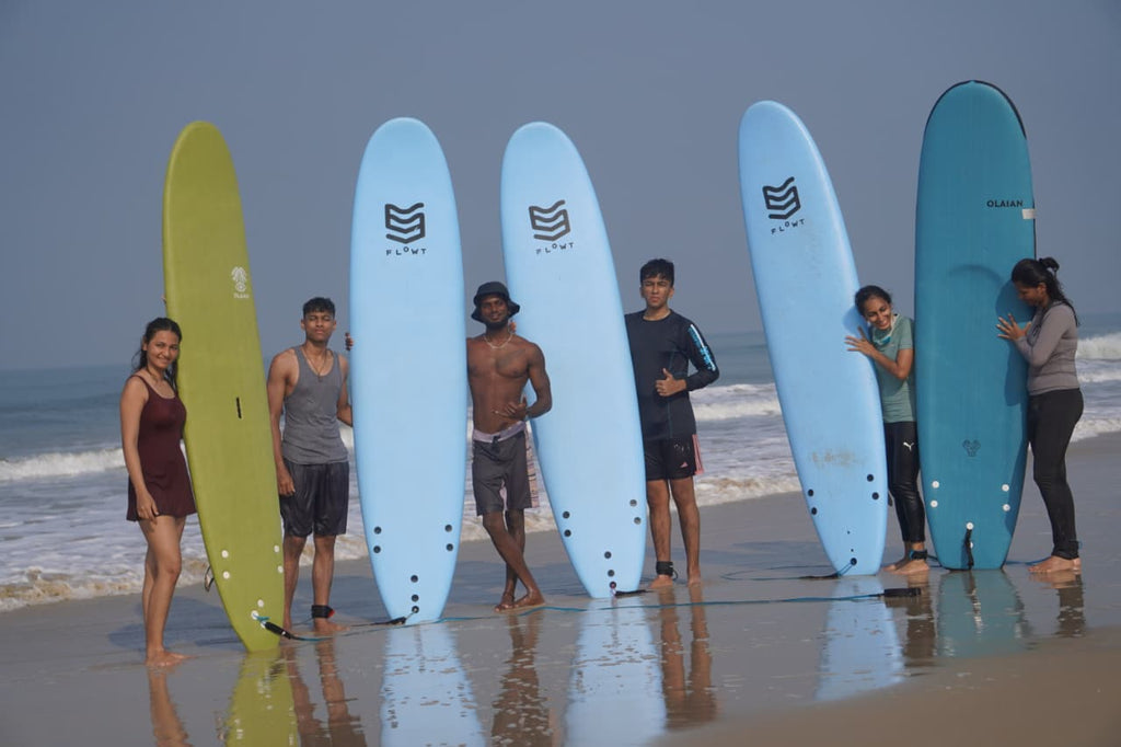 Surf lessons with Mahabs